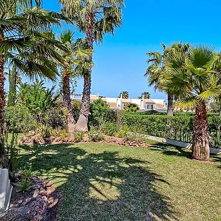 ヴィラ Sleeps 6 With Pool Air Con And Wifi ヴィラモウラ